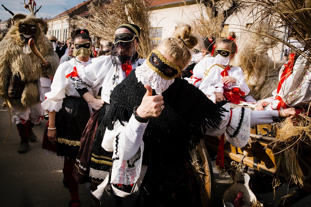 Mohacs Busojaras Fot Magyar Turisztikai Ugynokseg